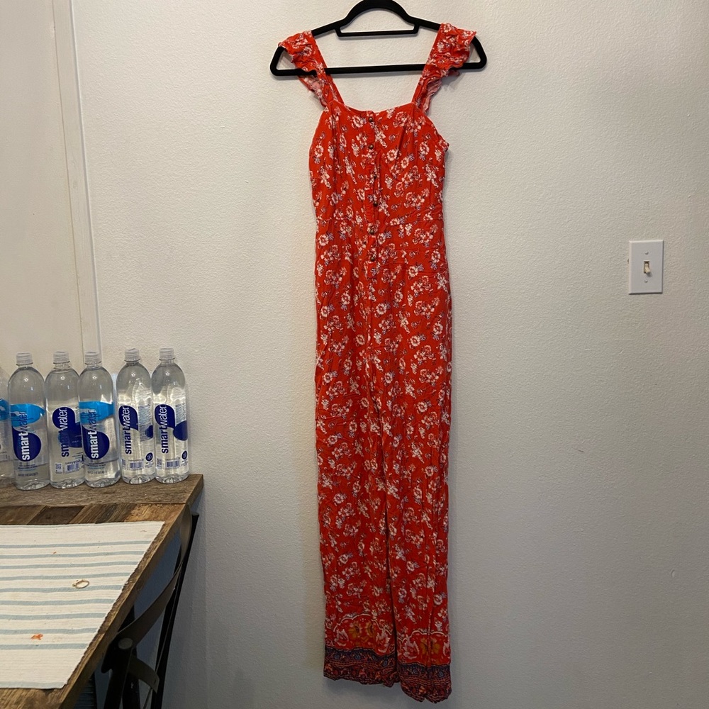 Xhilaration romper jumpsuit looks like Flynn skye